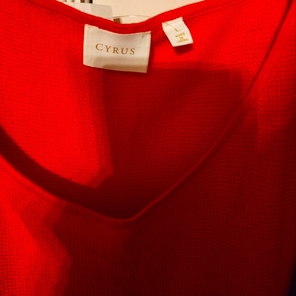 ORANGE TOP - Picture 3 of 3